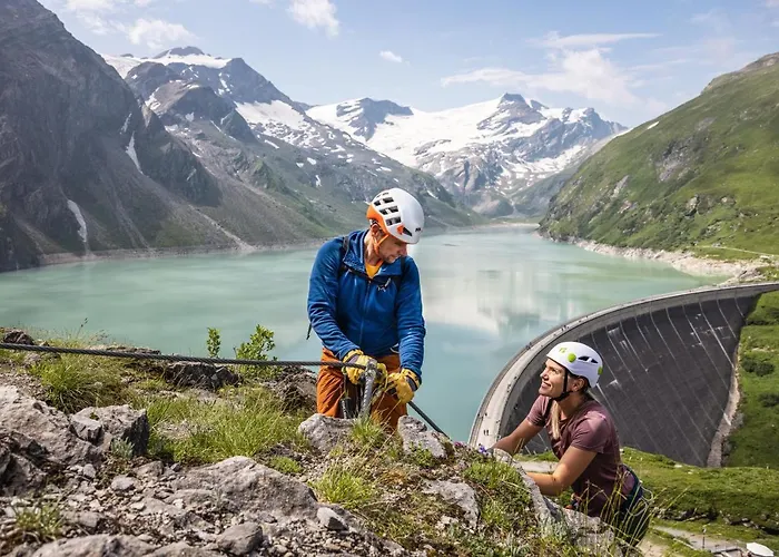 歌特哈德公寓式酒店 3* 卡普伦