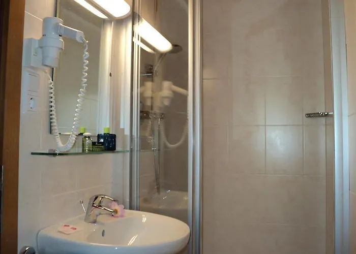 Apartmenthaus Gotthardt Aparthotel 3*